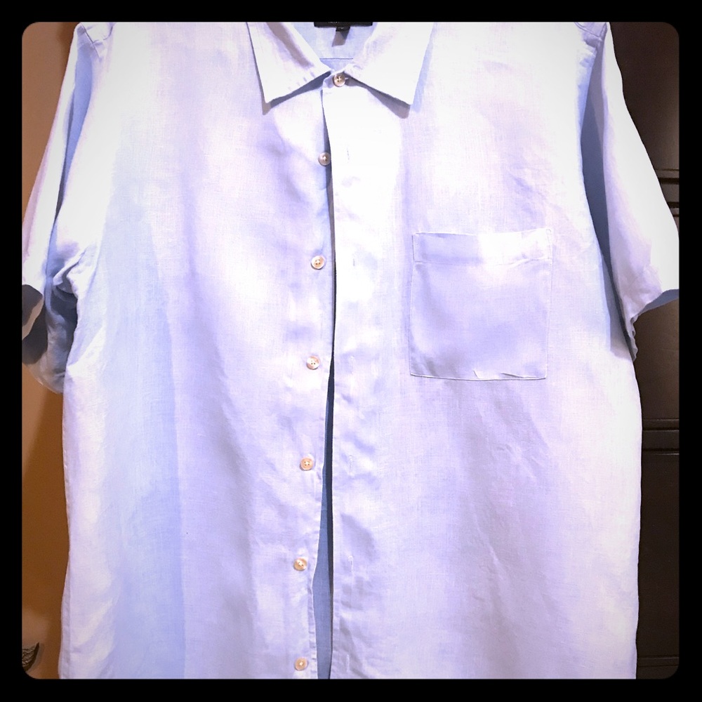 Men’s US Lg Light blue short sleeve linen shirt